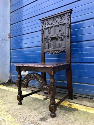 Antique Oak Highly Carved Hall Chair  0