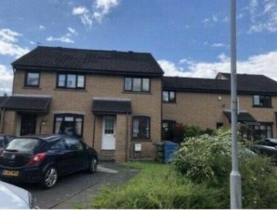 2 Bedroom House to Let in Kelvindale Area and Available Now  0