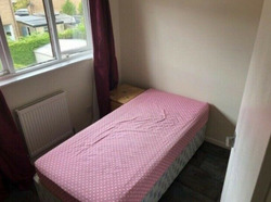 2 Bedroom House to Let in Kelvindale Area and Available Now thumb 7