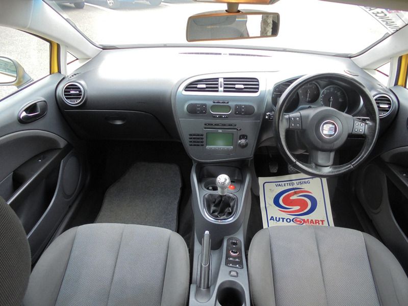  2007 SEAT Leon 1.9 TDI  8
