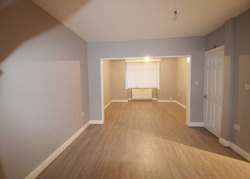 Impressive Three Bedroom Semi-Detached House to Rent thumb-50754