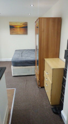 Studio Flat In Wembley Central to Rent thumb 3