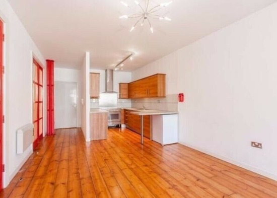 Back Church Lane, London, Greater London E1, 3 Bed Flat to Rent  0