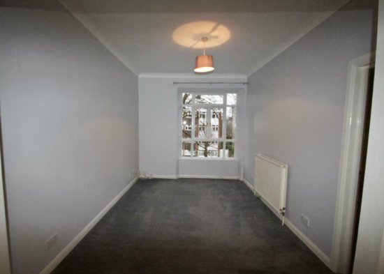 Two Bedroomed Flat Available Now Wanstead, E11  5