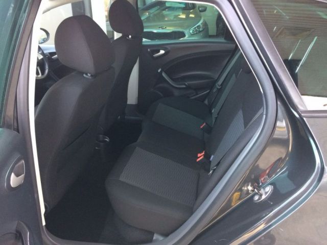  2010 Seat Ibiza 1.6 CR TDI Sport 5d  5