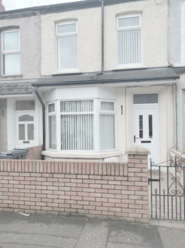 Lovely Spacious Refurbished 2 Bed House  0