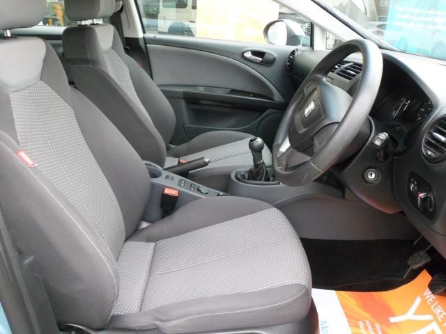  2009 Seat Leon 1.9 S TDI 5d  4