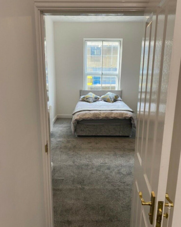 Fully Furnished 1 Bedroom Flat in Great City Centre Location BB11 Burnley  3