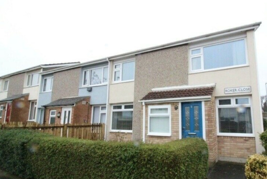 Well Presented Immaculate 3 Bedroom House in Popular Dl1 Location  0