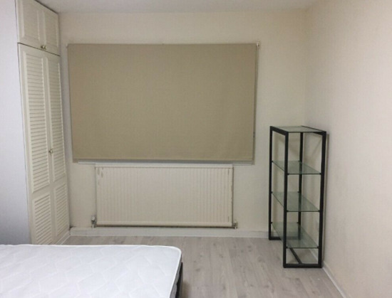 Cheap, Big and Clean Room for Rent in Glasgow East End  3