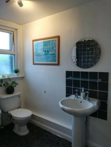 Large Double Room for Rent in Holloway, Islington  4