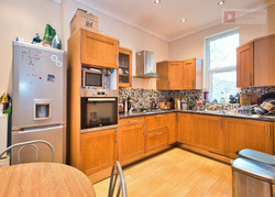 Sensational 4 Bed House With Study Room Plus Garden