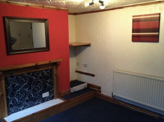 1 Bed Furnished Flat Tempest Road, LS11 7DH  4