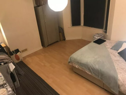 4 Bedroom Student or Professional House to Let thumb 4