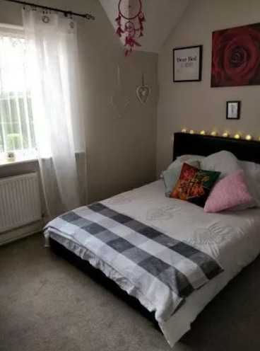 Double Room to Rent in Brighton Road, Purley CR8. All Bills Inluded!  0