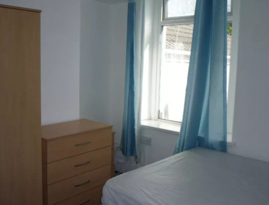 Four Bedroom Student House Share, Norfolk Street, Swansea  8