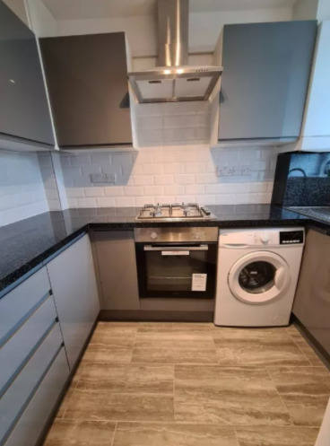Lovely 3 Bed Flat in Bethnal Green to Rent  4