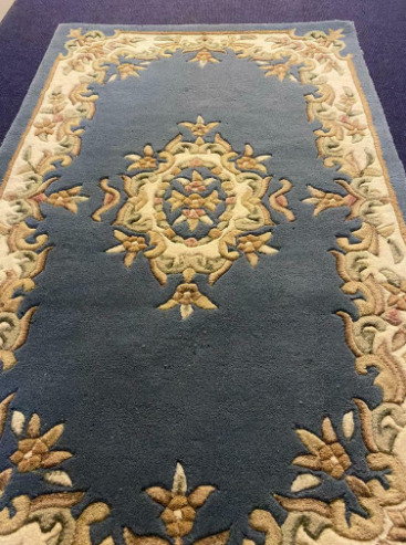 Free Delivery Wool Rug / Carpet  0