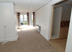2 Bed Flat to Rent in Cardiff thumb 6