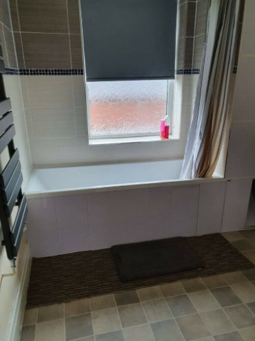 Available Double Rooms in a Shared House, M6  2