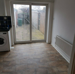 3 Bedrooms House to Rent £775Pcm thumb 2