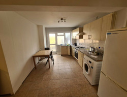 Large 4 Bedroom House in Brent Cross