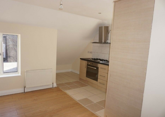 Impressive One Bedroom Flat Available to Rent  5