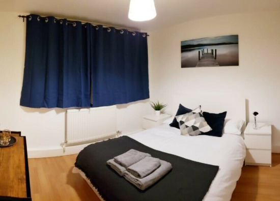 Impressive 4 Bedrooms Flat to Rent in Downfield Close  1