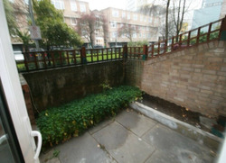 Impressive 4 Bedrooms Flat to Rent in Downfield Close thumb-53648