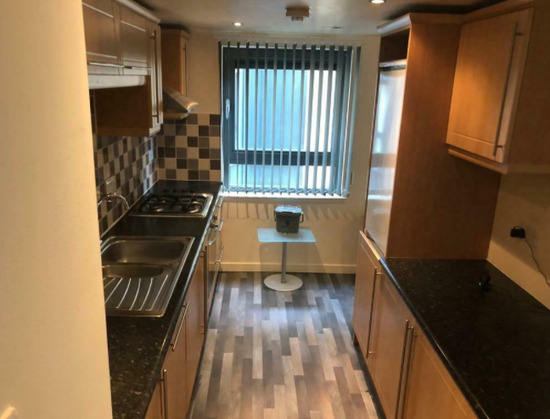 2 Bedroom Flat to Rent on 4Th Floor with Lift and Available Now  1