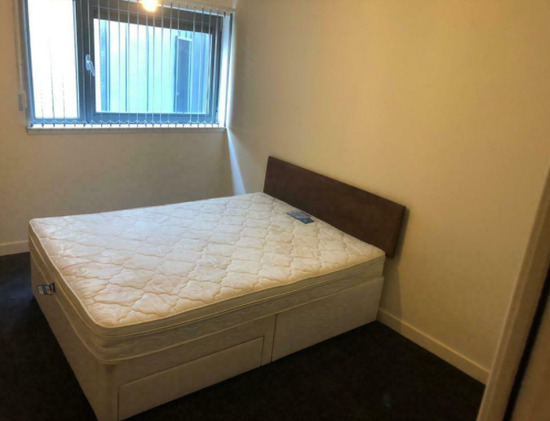2 Bedroom Flat to Rent on 4Th Floor with Lift and Available Now  4