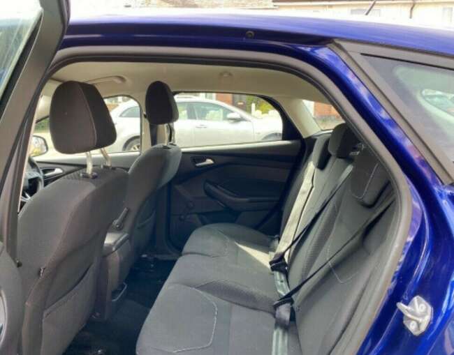 2015 Ford Focus 1.0 T Ecoboost Zetec S/s Mazda 3 Seat Leon Vauxhall Astra * 34,000 Miles * £20 Tax *  5