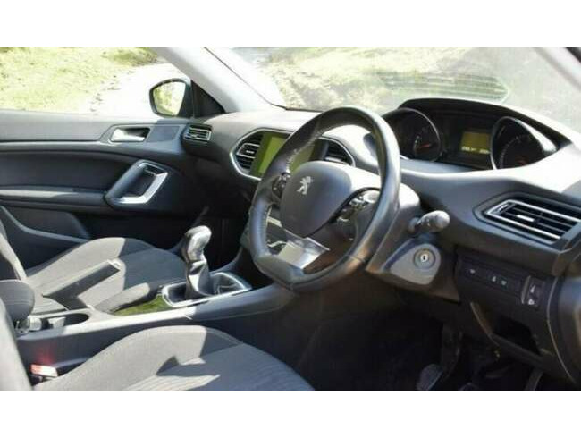 2015 Peugeot 308 Diesel SW Estate -1.6 Bluehdi 120 Active 5dr thumb 9