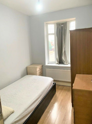 Room £350 PCM Ilford thumb 1