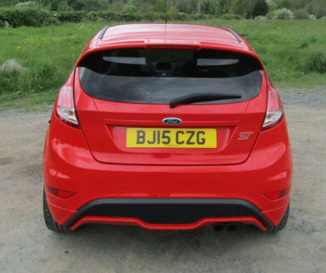 2015 Ford Fiesta ST-2 in Race Red 67500 Miles Completely Standard with ST Style Pack  1