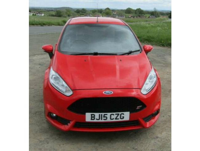 2015 Ford Fiesta ST-2 in Race Red 67500 Miles Completely Standard with ST Style Pack  2