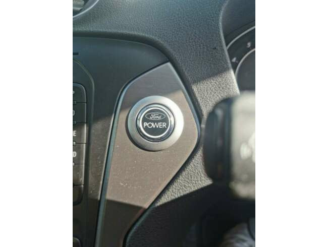 2013 Ford Mondeo Titanium 2.0  6