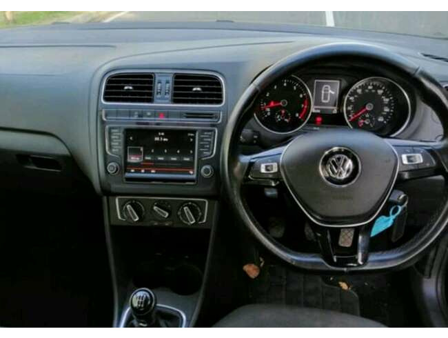 2015 Volkswagen Polo 1.0L Petrol Blue Motion  6