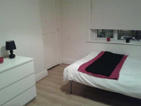 Lovely Double Room to Rent on Tong Road, Leeds LS12  3