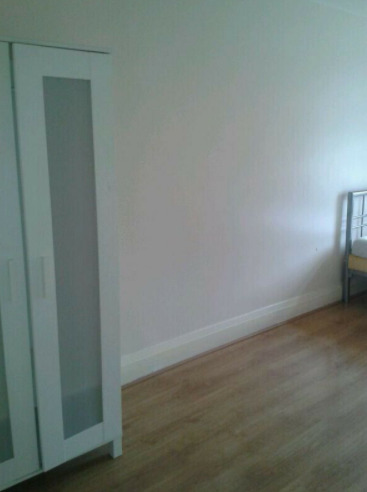 Lovely Double Room to Rent on Tong Road, Leeds LS12  5