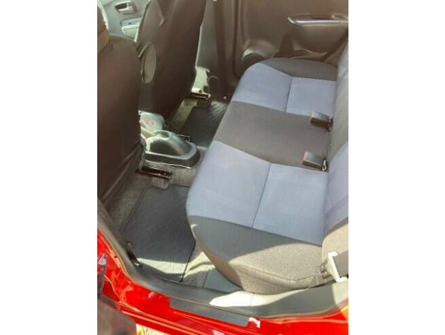 2014 Suzuki Alto / Hatchback - Manual - 5 Doors  6