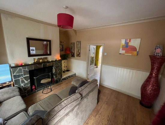 2 Bed House in Sought After Cul-de-Sac - Hopwood Heywood  0