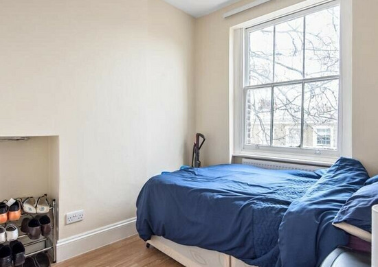 A Lovely 1 Double Bedroom Flat with Roof Terrace to Rent in Chelsea, SW3  1