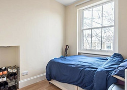 A Lovely 1 Double Bedroom Flat with Roof Terrace to Rent in Chelsea, SW3 thumb 2