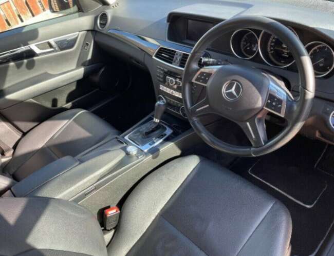 2012 Mercedes-Benz C Class - Estate / Semi-Auto 5 Doors  7