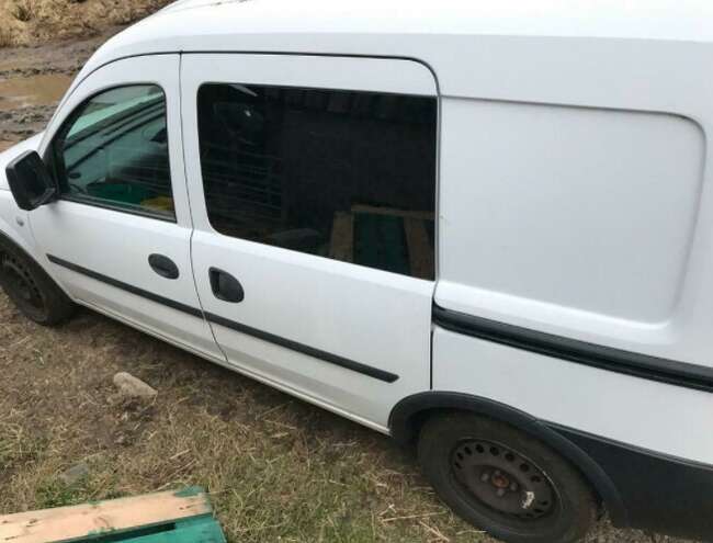 2007 Vauxhall Combo Spares or Repair  4