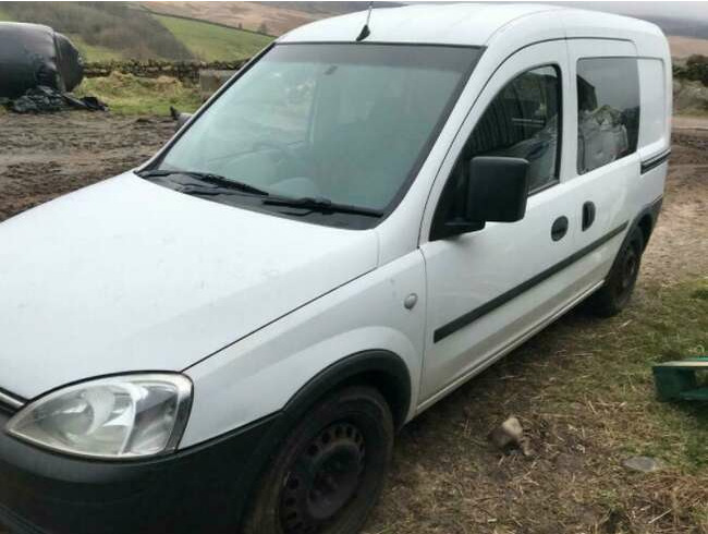 2007 Vauxhall Combo Spares or Repair thumb 1