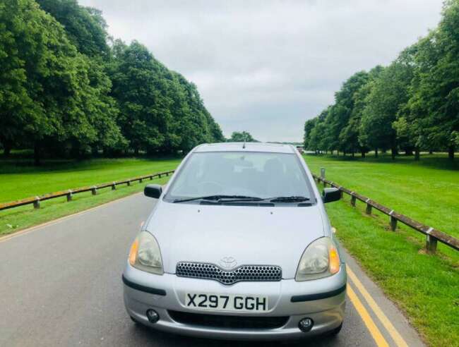 2001 Toyota Yaris Automatic - 12 Month Mot Ideal First Car  0
