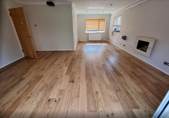 Seeking Experienced Flooring Installers / Flooring Sanders in London  0