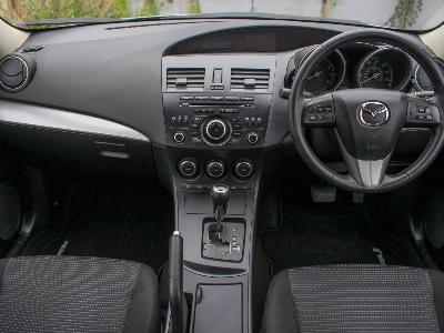  2013 Mazda 3 Tamura thumb 6
